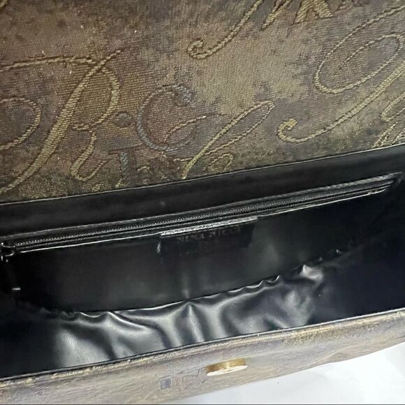 Nina Ricci Crossbody Bag - Picture 10 of 11